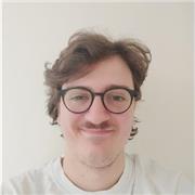 Soy un profesor de inglés muy preparado, con experiencia en países extranjeros y con experiencia.